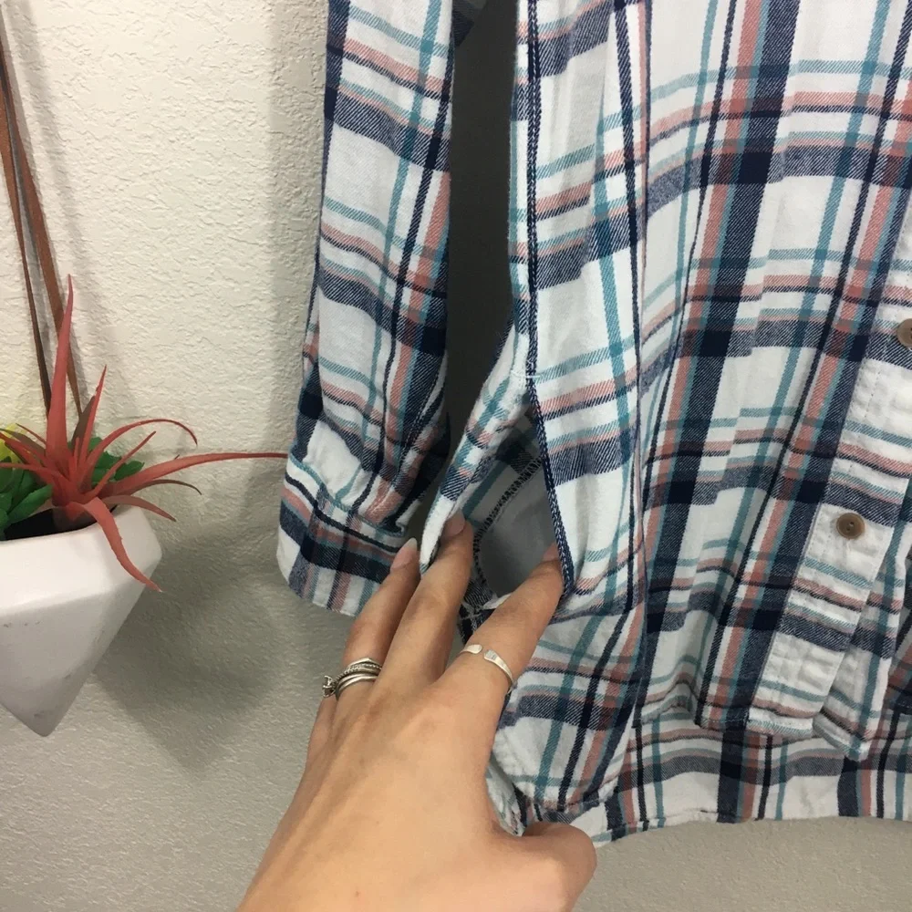 Madewell plaid flannel button down shirt_5